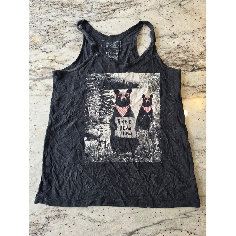 Riot society‎ black tank free bear hugs size medium